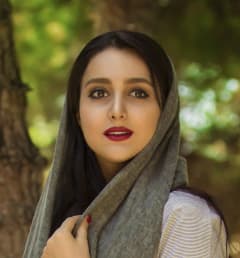Nadia Khan